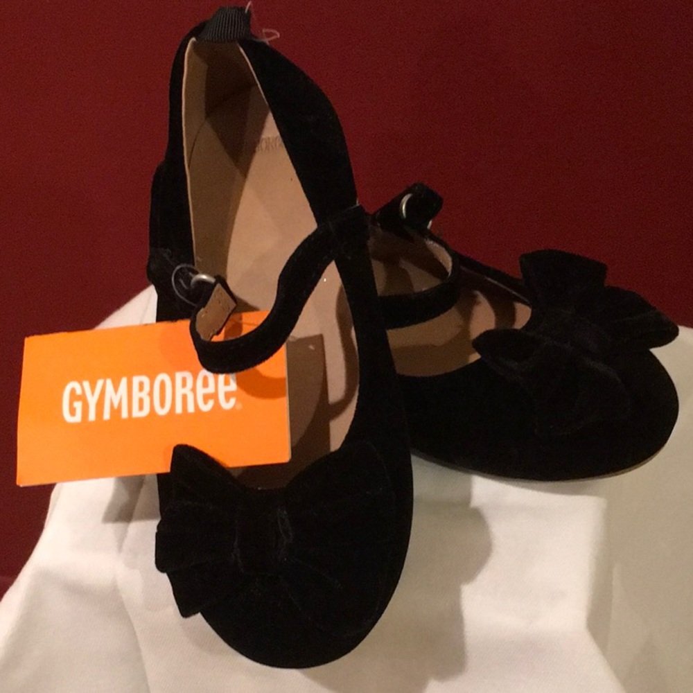 Children dress shoe